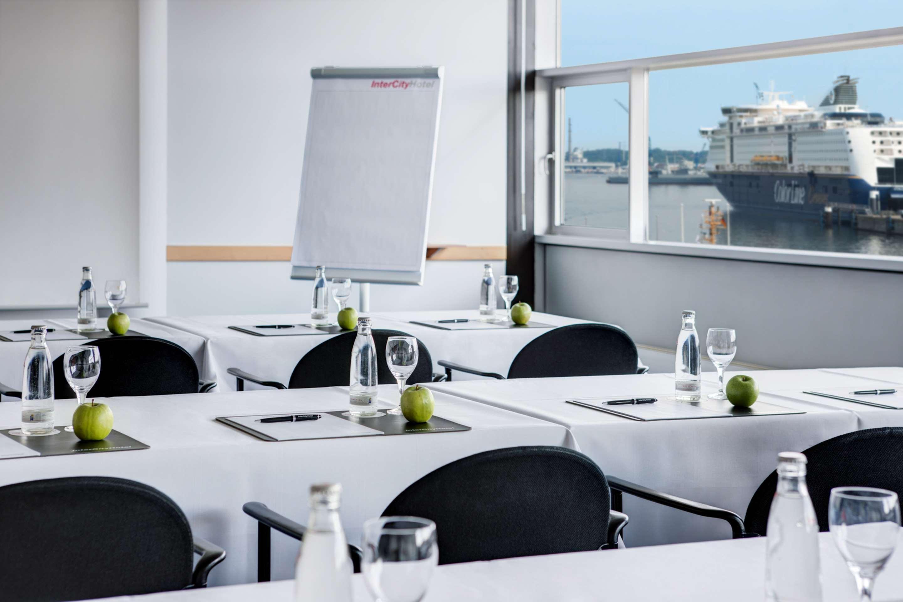 Intercityhotel Kiel Extérieur photo