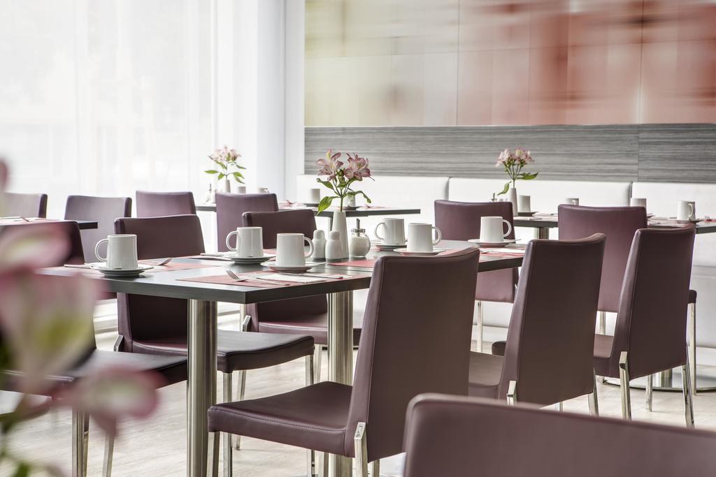 Intercityhotel Kiel Extérieur photo