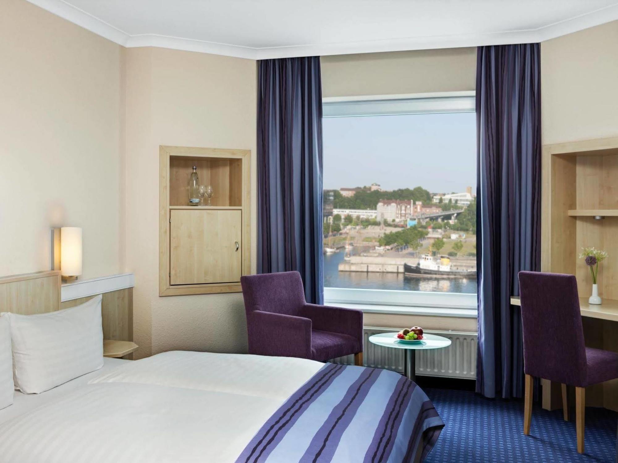 Intercityhotel Kiel Extérieur photo